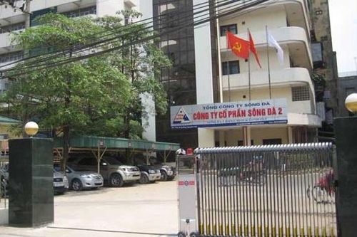 Phó Tổng giám đốc Công ty Cổ phần Sông Đà 2 giao dịch cổ phiếu chui