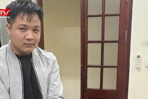 Bắt giữ đối tượng đập kính ô tô, trộm cắp tài sản tại chung cư