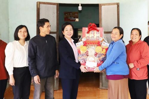 Khánh Hòa: Thăm, chúc Tết người có uy tín tiêu biểu năm 2026