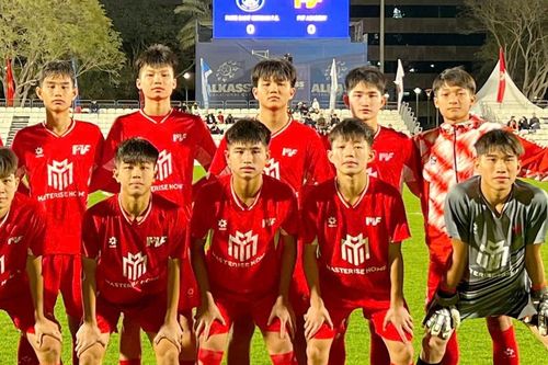 Đội bóng trẻ Việt Nam cầm hòa U16 PSG ở giải quốc tế