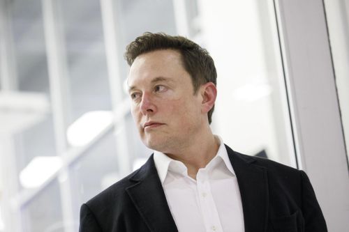Elon Musk đổi kế hoạch