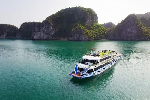 Quảng Ninh: 18 phương tiện tàu thủy vi phạm quy định an toàn giao thông thủy bị xử phạt