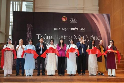 Khai mạc triển lãm 'Trầm hương xứ Quảng - Hương thơm từ đại ngàn'