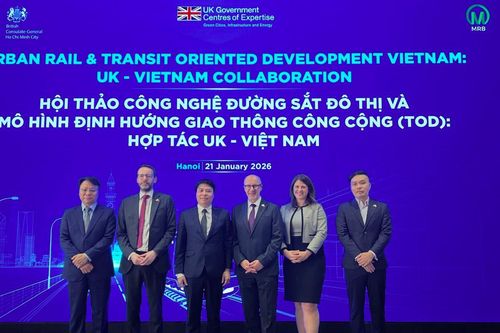 Việt Nam - Anh thúc đẩy hợp tác trong lĩnh vực đường sắt đô thị Hà Nội