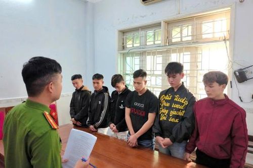 Làm rõ nhóm côn đồ chém người
