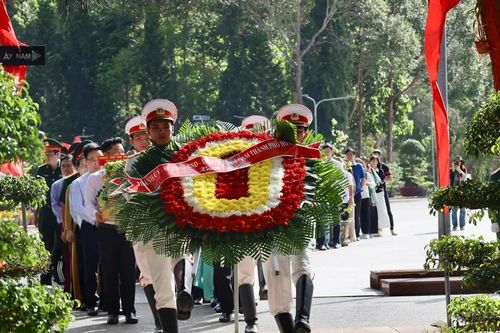 Lãnh đạo TPHCM dự lễ giỗ lần thứ 74 nữ Anh hùng Võ Thị Sáu