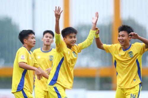Xác định các đội bóng vào bán kết giải VĐ U19 Quốc gia – cúp Modern 2025/26