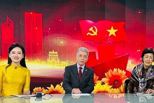 BTV trẻ của VTV dẫn trực tiếp Đại hội Đảng XIV bằng tiếng Anh gây sốt là ai?