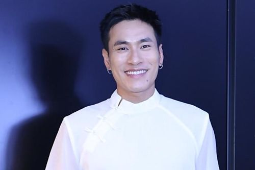 Điều khoản 'lạ' trong hợp đồng đóng phim của diễn viên Kiều Minh Tuấn