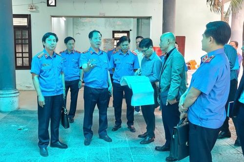 Phó Viện trưởng VKSND tối cao Trần Hải Quân kiểm tra tiến độ cải tạo trụ sở tại TP Đà Nẵng