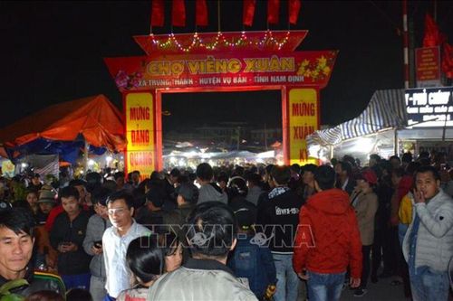 Chợ Viềng - Điểm hẹn văn hóa tâm linh