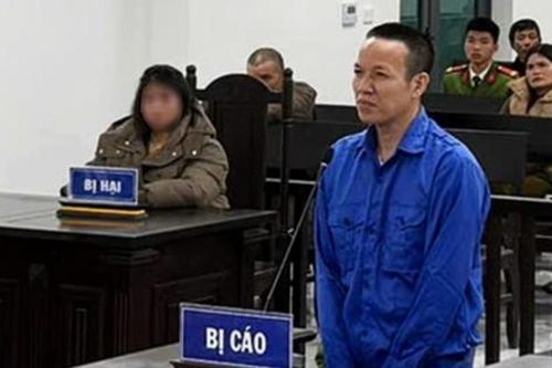 Cái kết của kẻ dùng dao tấn công tình cũ do... níu kéo bất thành