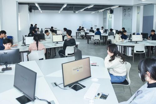 Kỳ thi Đánh giá tư duy 2026: Công nghệ check-in 10 giây và những lưu ý 'vàng' cho thí sinh