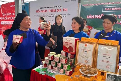 Thương mại điện tử và bài toán 'giữ hồn' đặc sản địa phương