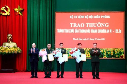 Trao thưởng cho các lực lượng có thành tích xuất sắc trong chuyên án A1-126.2p