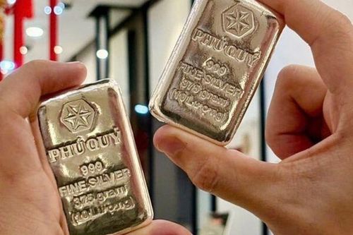 Chuyên gia: Nên cẩn trọng với đà tăng phi mã của giá bạc