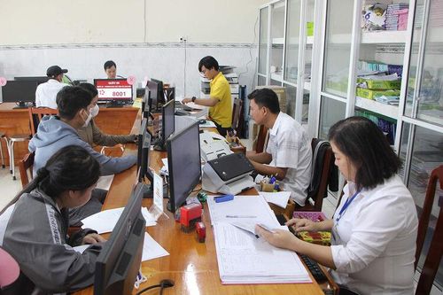 Hành chính vì dân ở Cù Lao Giêng