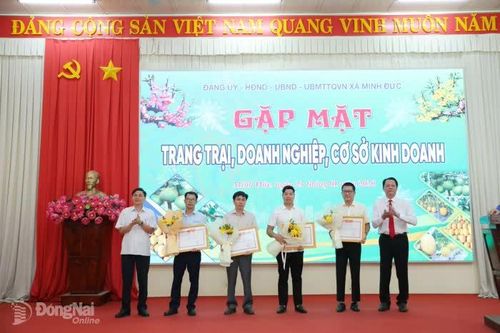 Xã Minh Đức gặp mặt các chủ trang trại, doanh nghiệp, cơ sở kinh doanh