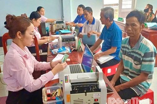 Phòng giao dịch Ngân hàng Chính sách xã hội Cao Lãnh: Giải ngân vốn tín dụng ưu đãi cho hơn 2.600 lao động