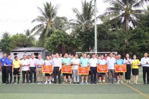 Sôi nổi Giải Bóng đá mini giao lưu mừng Đảng, mừng Xuân Bính Ngọ 2026