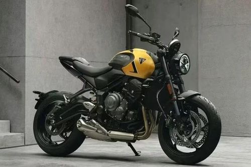 Triumph Trident 660 2026 nâng cấp toàn diện, giá 236 triệu đồng