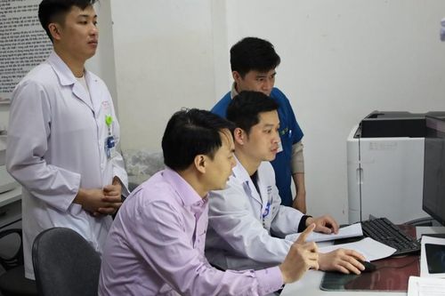 'Bệ đỡ' chuyên môn cho tuyến dưới