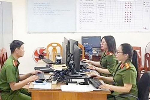 Lâm Ðồng khẩn trương làm sạch dữ liệu chứng minh nhân dân 9 số