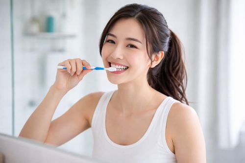 Mỗi ngày nên đánh răng mấy lần?