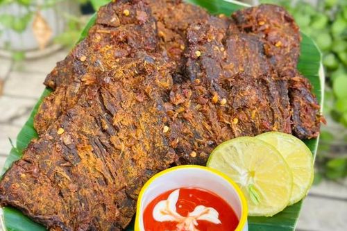 Cách làm khô bò nguyên miếng ăn Tết siêu đơn giản