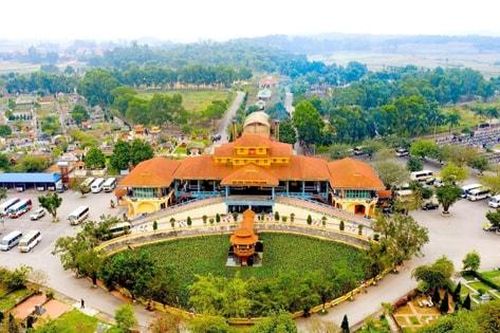 Công ty cổ phần Ao Vua bàn giao 90.844m² đất phục vụ an táng trên địa bàn thành phố