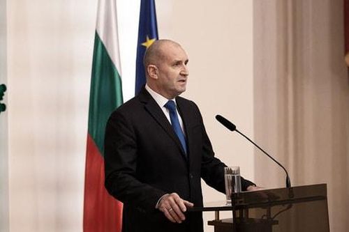 Tòa án hiến pháp Bulgaria chấp thuận đơn từ chức của Tổng thống Rumen Radev
