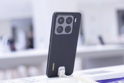 Thị trường smartphone hỗn loạn