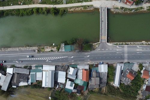Thông tin mới về Quốc lộ 49 ở Huế bị 'bóp' do hộ dân tái chiếm mặt bằng