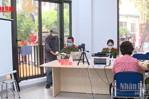 4 độ tuổi phải đổi thẻ căn cước trong năm 2026