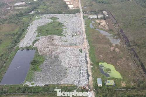 Hà Tĩnh: Ngưng tiếp nhận rác sau khi Báo Tiền Phong phản ánh tình trạng quá tải