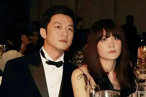 Vương Phi cứu chồng cũ