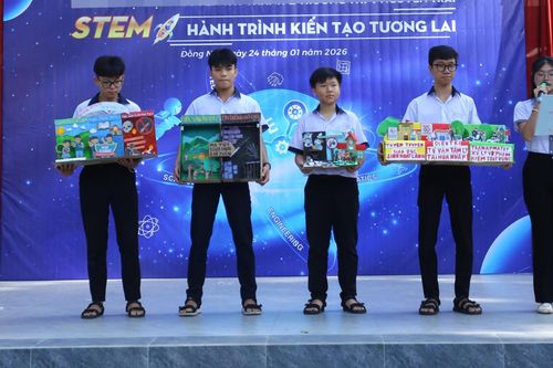 Tiết học tích hợp 6 môn lần đầu tiên tại một trường THPT ở Đồng Nai