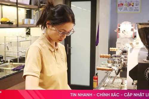 Người trẻ làm thêm: Những áp lực vô hình
