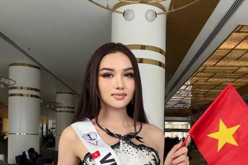 Miss Intercontinental: Á hậu Thu Ngân nói gì trong vòng phỏng vấn kín?
