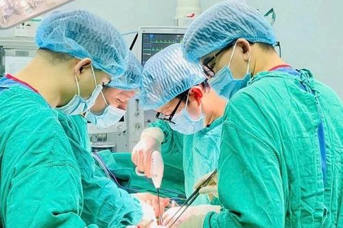 Bệnh viện Ung bướu Thanh Hóa tăng tốc bằng kỹ thuật cao, chuyển đổi số toàn diện