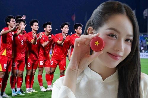 Hoa hậu Thanh Thủy nói đúng 9 chữ khi U23 Việt Nam thắng