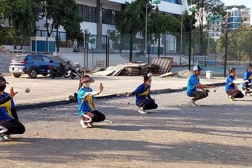 Nỗ lực vượt khó của bộ môn bi sắt