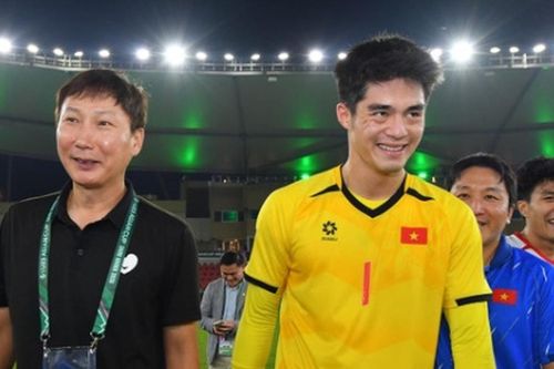 Thủ môn Trần Trung Kiên của HAGL lọt tầm ngắm CLB Nhật Bản sau kỳ tích U23 châu Á