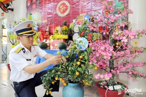 Tết đến sớm ở Nhà giàn DK1/10