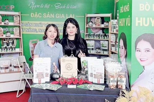 Từ 'phủ sóng kết nối' đến nền tảng phát triển kinh tế số