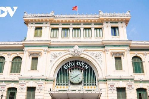 Bưu điện Trung tâm Sài Gòn: Gửi gắm tâm tình qua những lá thư tay dịp cận Tết