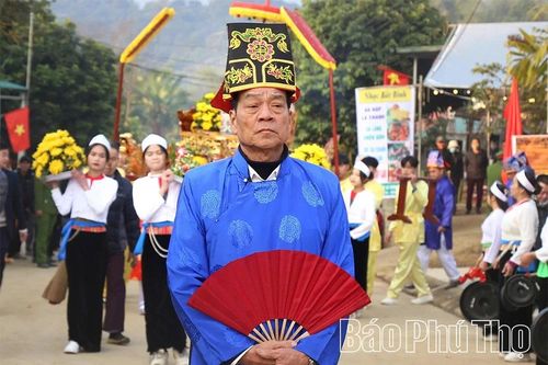 'Pho sử sống' ở Mường Bi