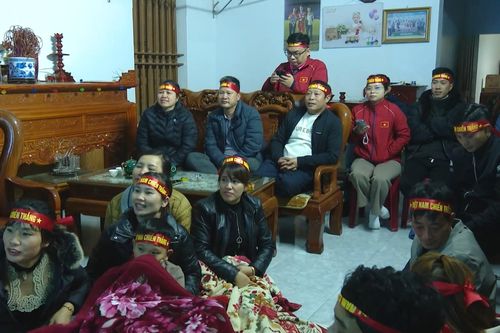 Gia đình cầu thủ Xuân Bắc tiếp lửa cho U23 Việt Nam