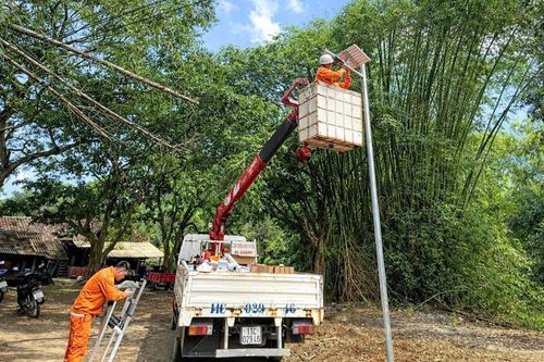 Tiết kiệm điện, nước - giải pháp 'nhẹ gánh' chi tiêu và bảo vệ môi trường