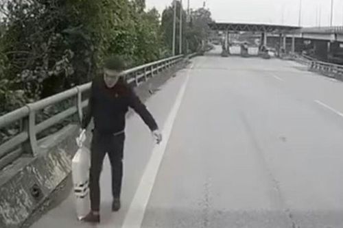 Sự thật vụ 3 người đàn ông nhặt được 1 tỷ đồng: Chính quyền địa phương vào cuộc xác nhận